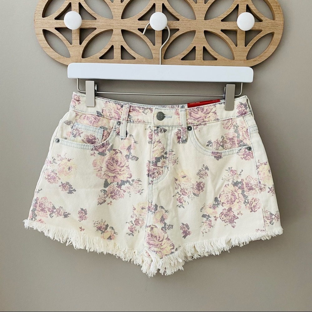 Mossimo High-Rise Short Shorts Sz 26